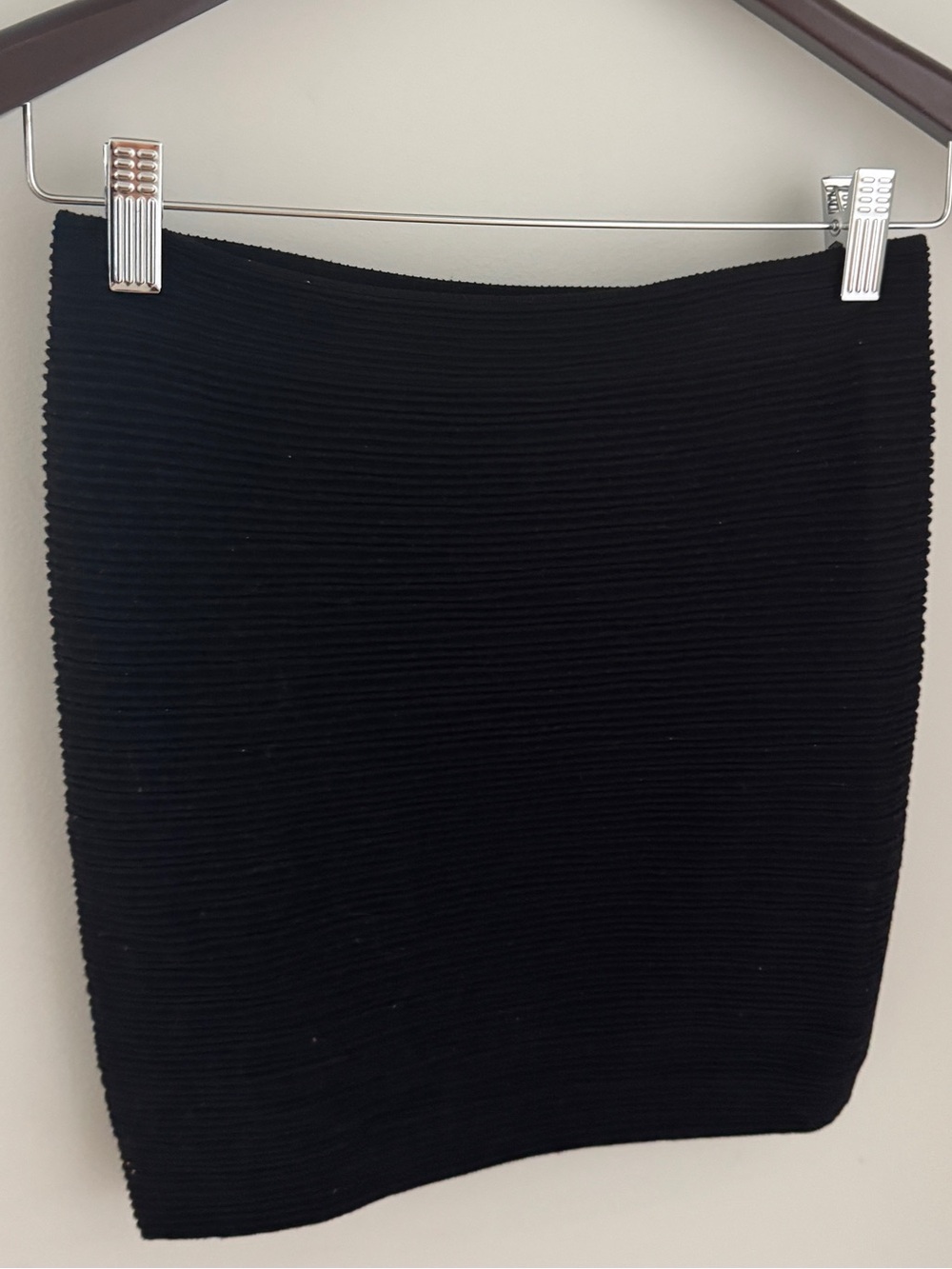 bebe Black Ribbed Mini Skirt - Picture 4 of 6